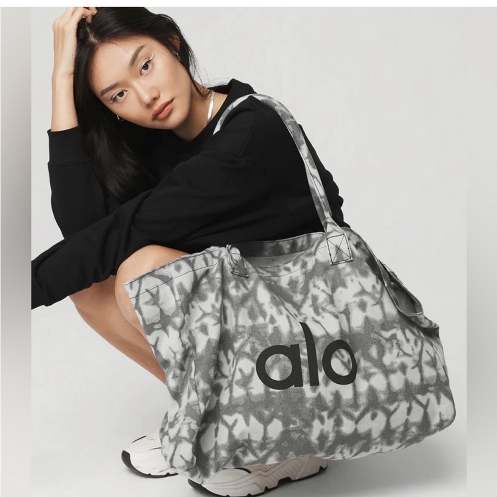 ALO tote bag. Brand new.